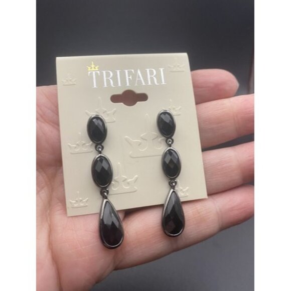 Lot of 3 Earrings NWT Silver Tone Trifari Design Connection Style & Co Pierced - Picture 4 of 9